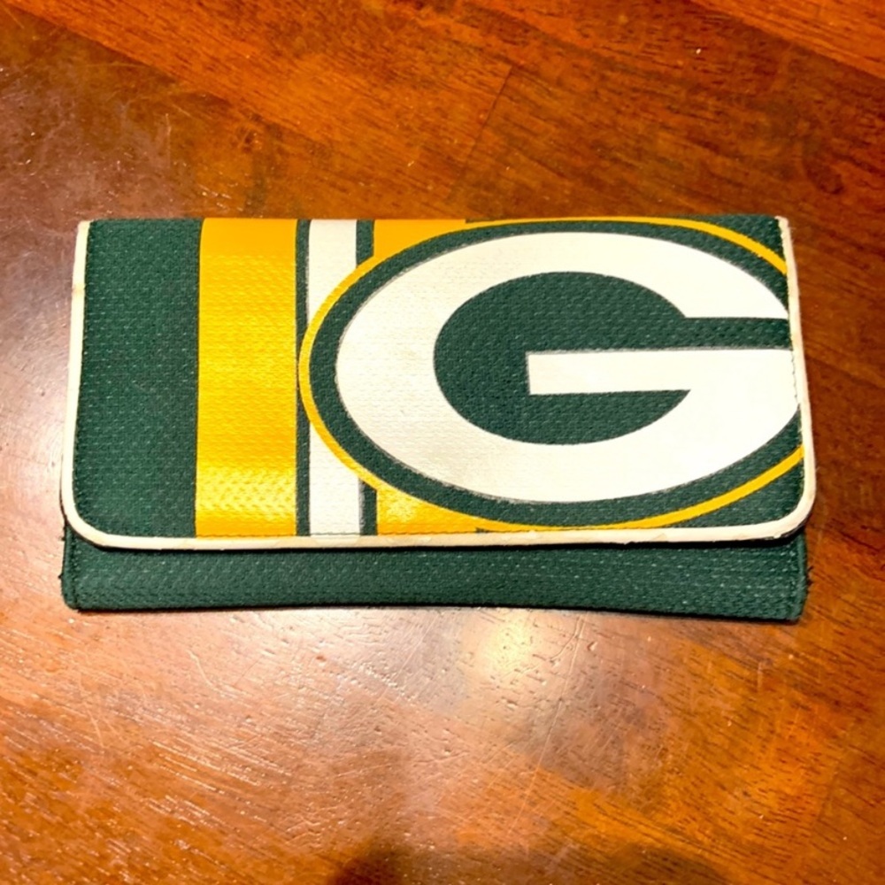 Little Earth Licensed NFL Fan Wallet Greenbay Packers
